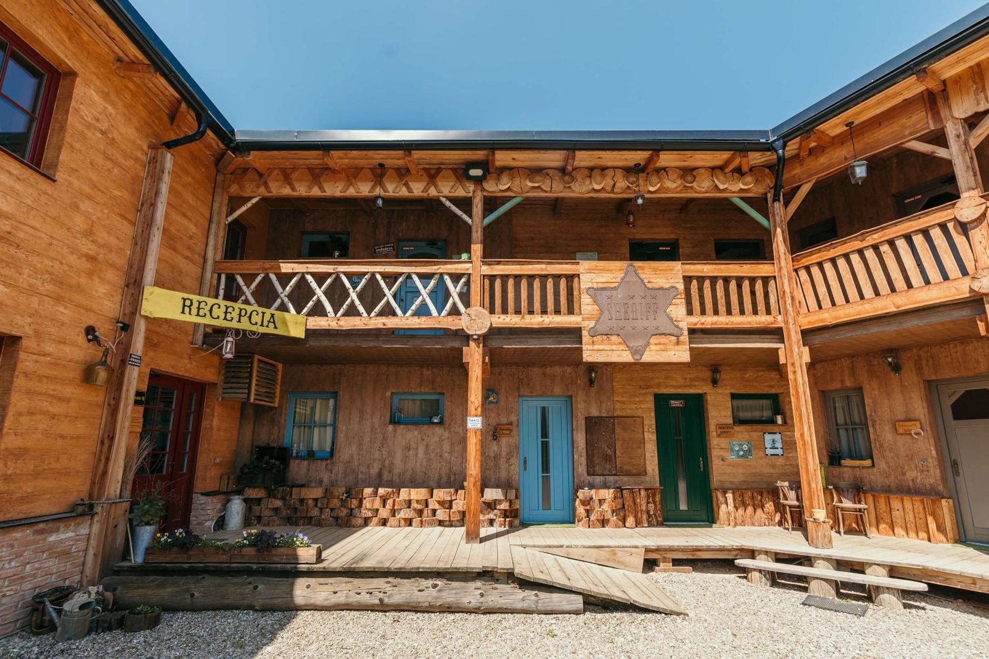 Ranch 13 - Western A Kone Nemšová Habitación foto