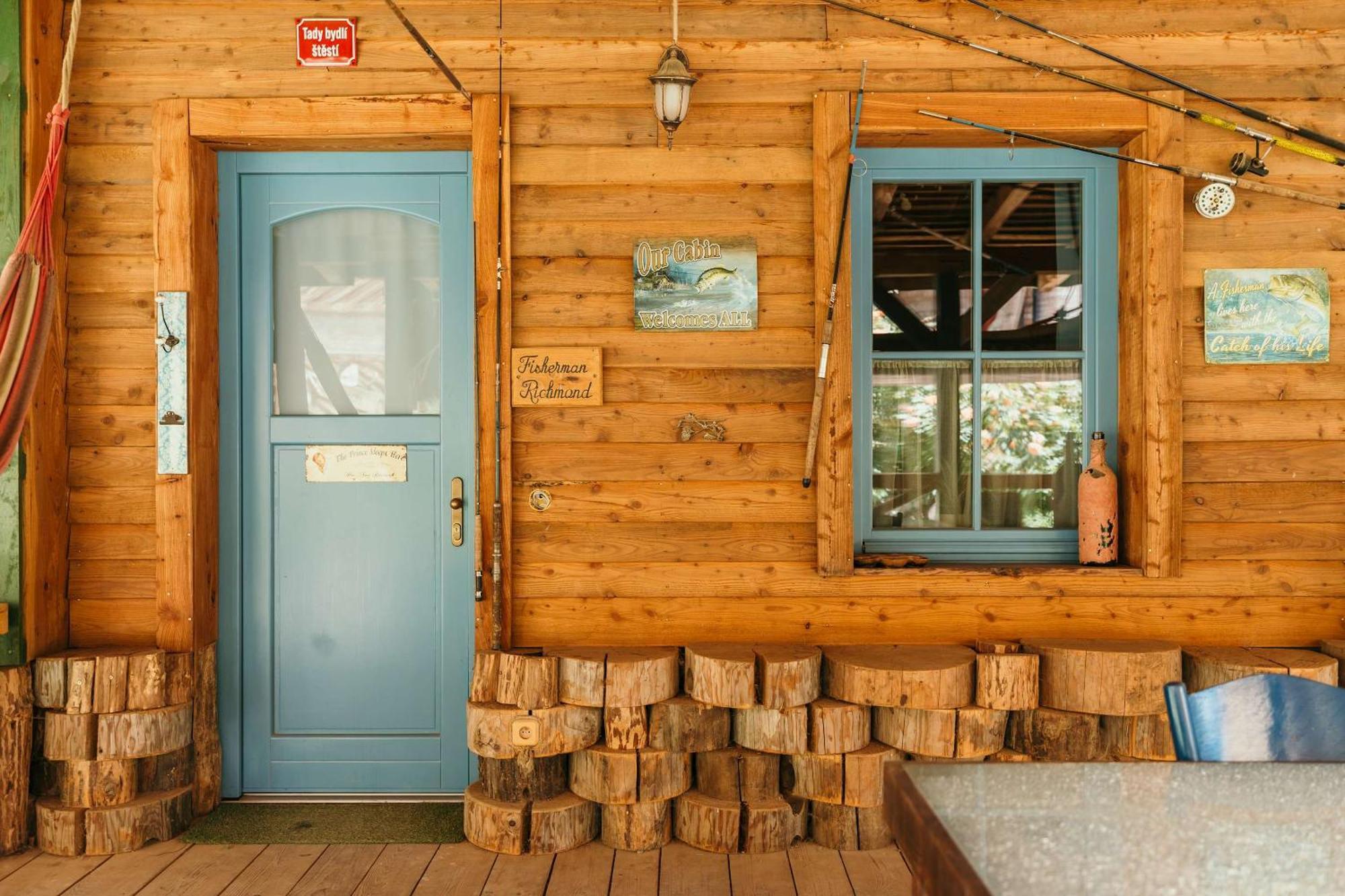 Ranch 13 - Western A Kone Nemšová Habitación foto